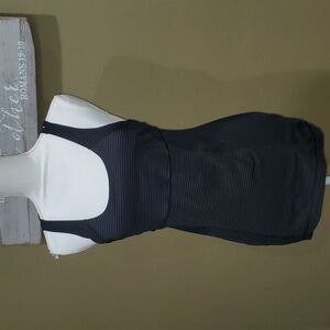 Lululemon black tank top size 8
